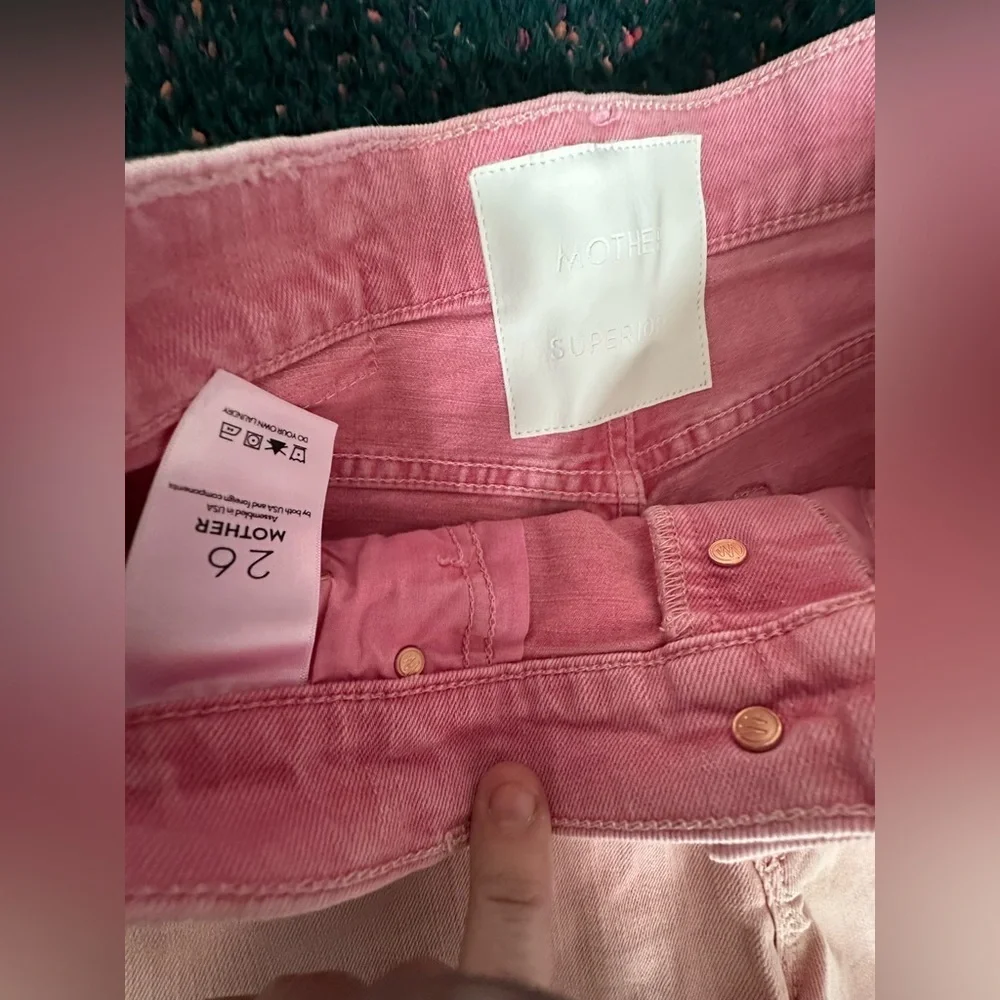 RARE MOTHER NWT The Tomcat Kick Fray Denim Shorts in Into The Midst—26